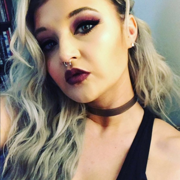 Meet Your Posher, Trisha! - Picture 9 of 10